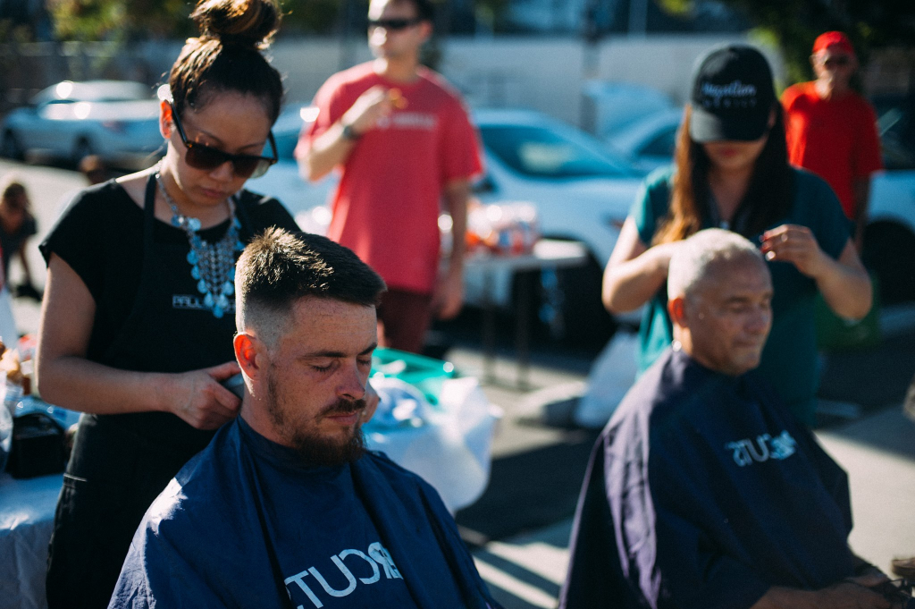San Diego – Homeless Hair Cutting Event 9-21-2015 – Streets of Hope