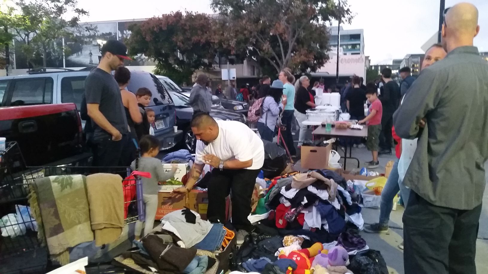 Where To Donate Clothes For Homeless