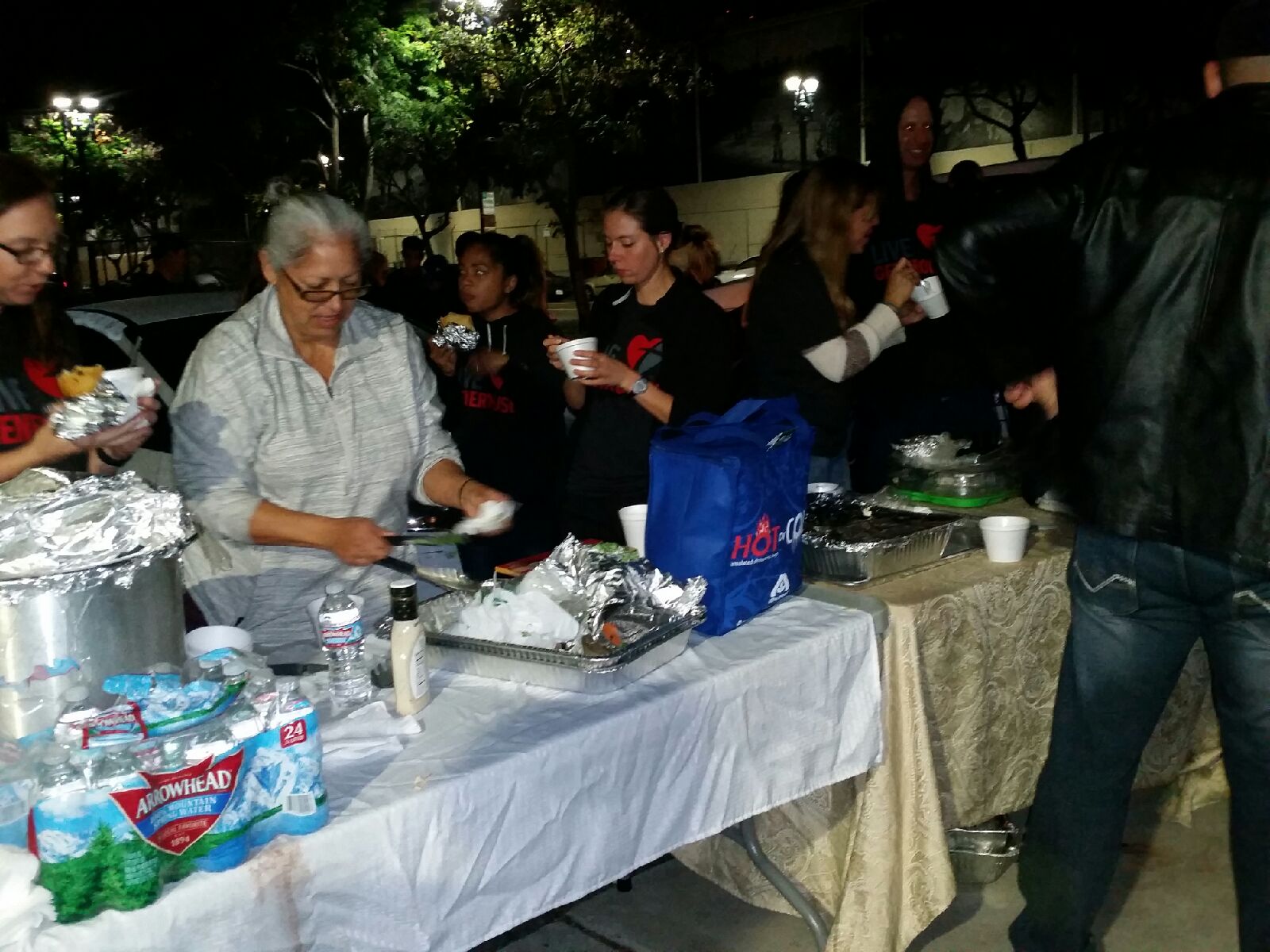 Feed the Homeless On Thanksgiving in Downtown San Diego – Streets of Hope