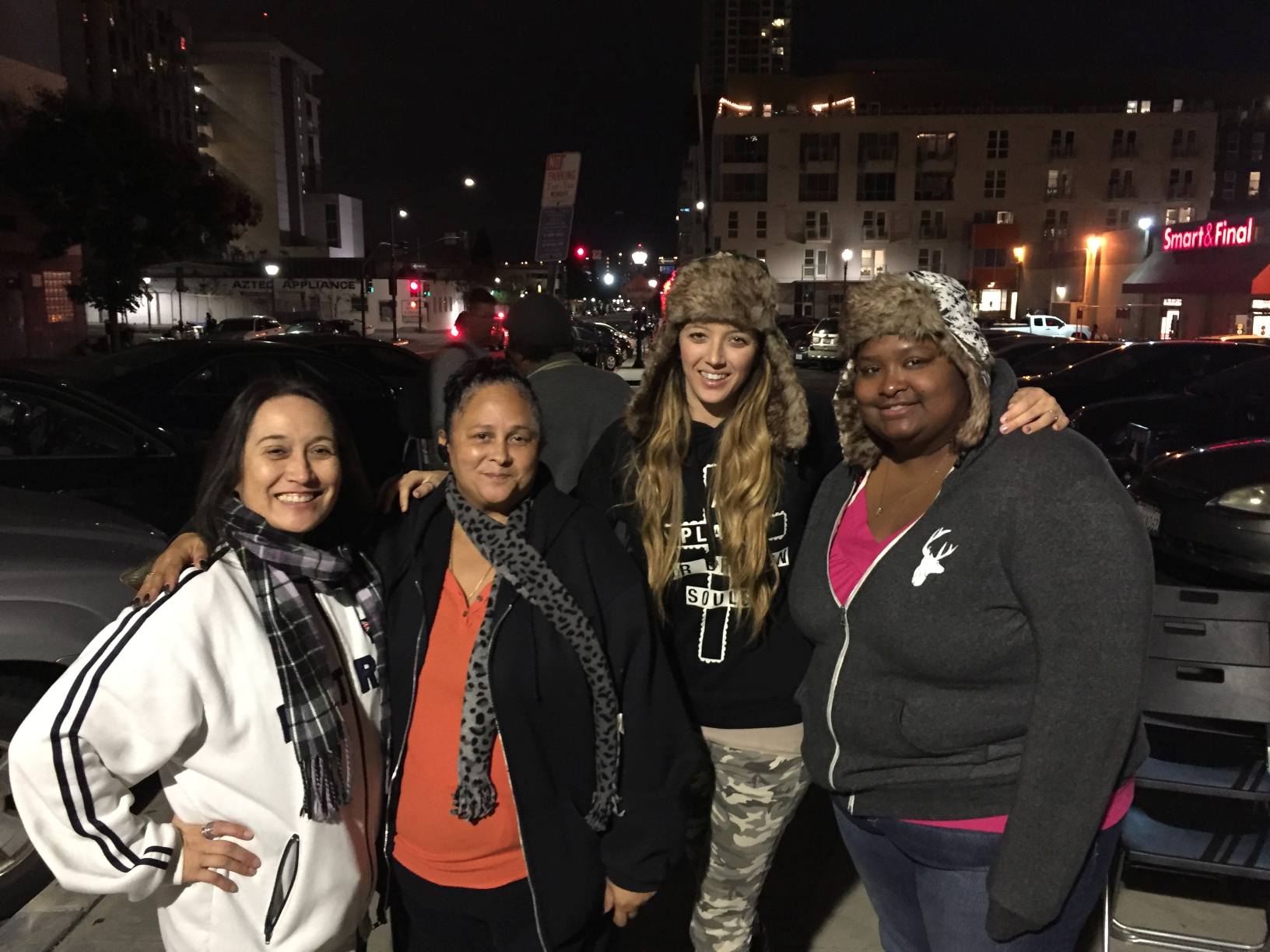 Feed the Homeless for Christmas in Downtown San Diego – Streets of Hope